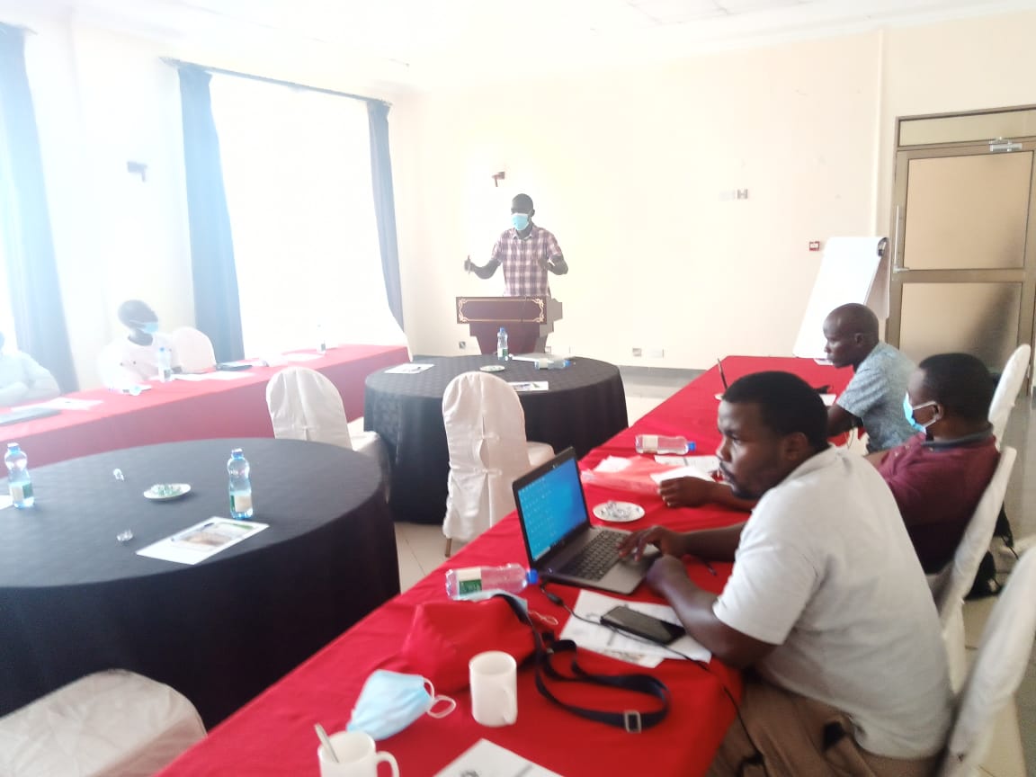 TinadaOrg's tweet image. Meaningful Youth Engagement platform at Pinexone organized by @NAYAKenya. The meeting brought onboard a number of CSOs under the RHRN II project on Meaningfull Youth Participation/ Engagement.

#SRHR #YouthEngagement