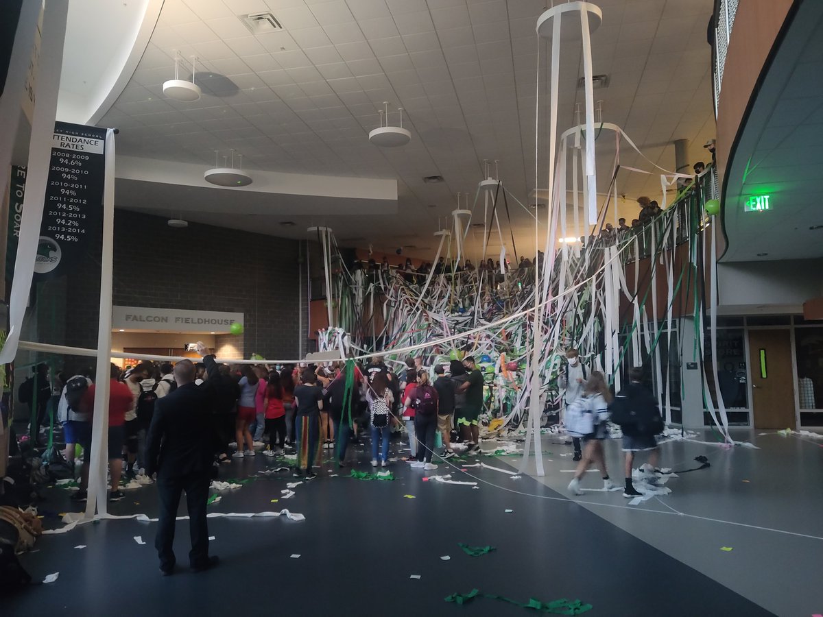 Cpl_Bayless's tweet photo. Awesome job seniors! I would say #seniortakeover was a success. #Classof2021 #staleystrong @SHSFalcons @Staley_StuCo https://t.co/K8jKYLrqB3