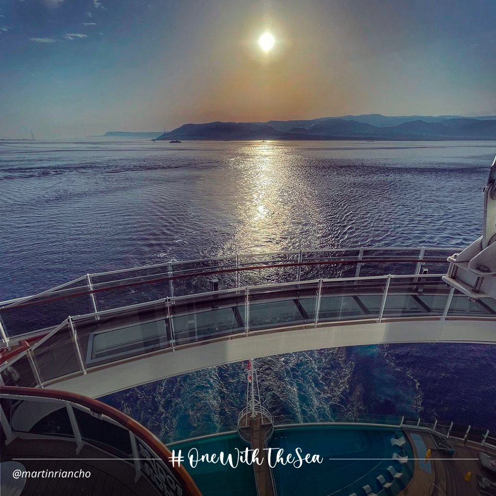 MSCCruisesUSA's tweet photo. Talk about feeling at #OneWithTheSea. #MSCSeashore is really living up to its name. 🌊  Discover our newest ship when she begins cruising from Miami --> https://t.co/wQs1loRnOw

Unleash your sense of discovery. #AWorldOfDiscovery #SailingwithMSC https://t.co/FOCd9Ax5Rl