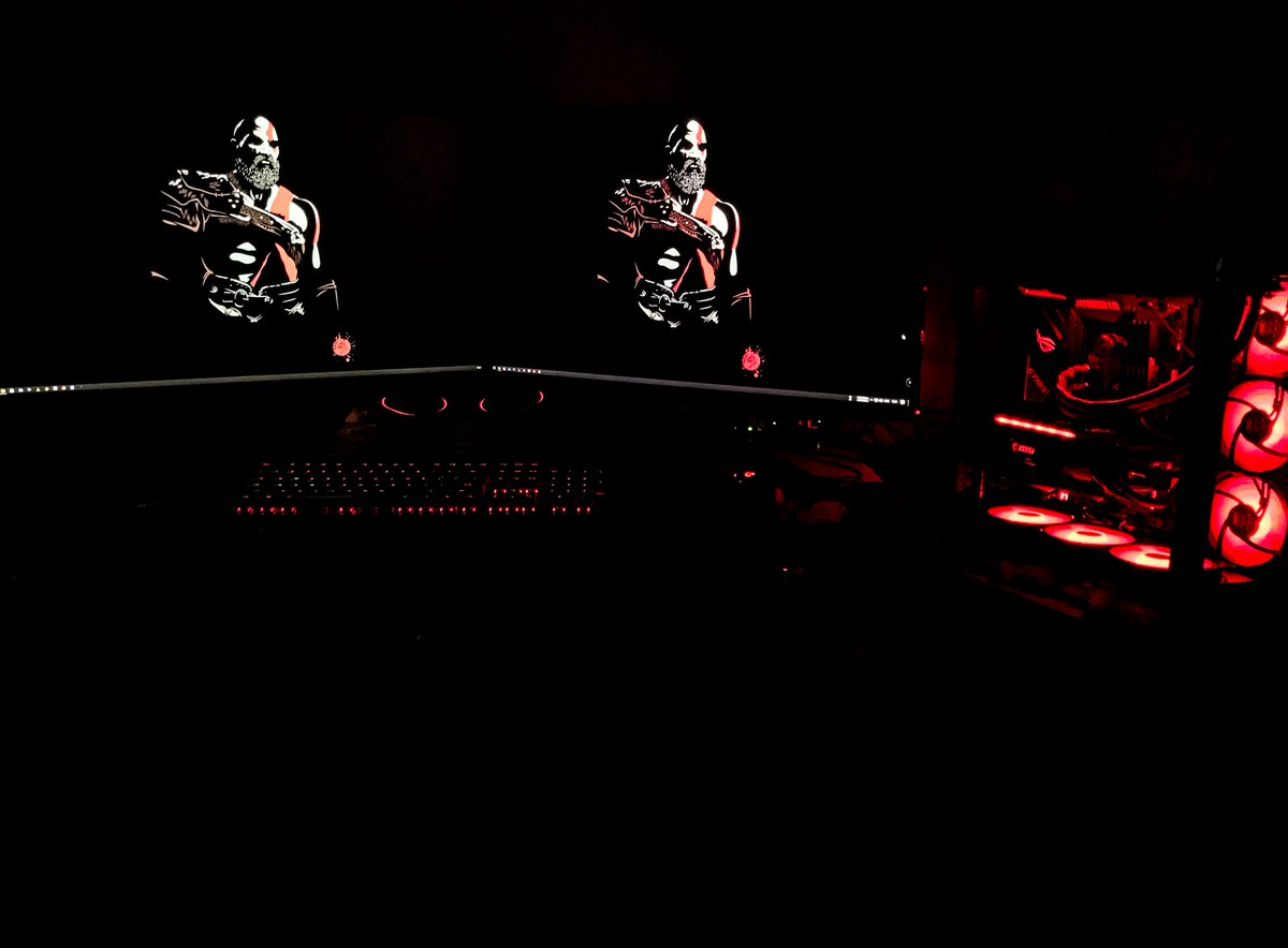 AMDIndia's tweet photo. Say hello to Kratos, an all-@AMD, red-tinted PC of gaming performance built by #AMDRedTeam fan @_mostwanted002_ which is our pick for this week's #RedRigFriday. Ft @AMDRyzen 9 5950X & @Radeon RX 6900 XT.
What do you think of Kratos? Yaaay or Nae? Let us know in the comments ππΎ https://t.co/RlmlZYQmXx