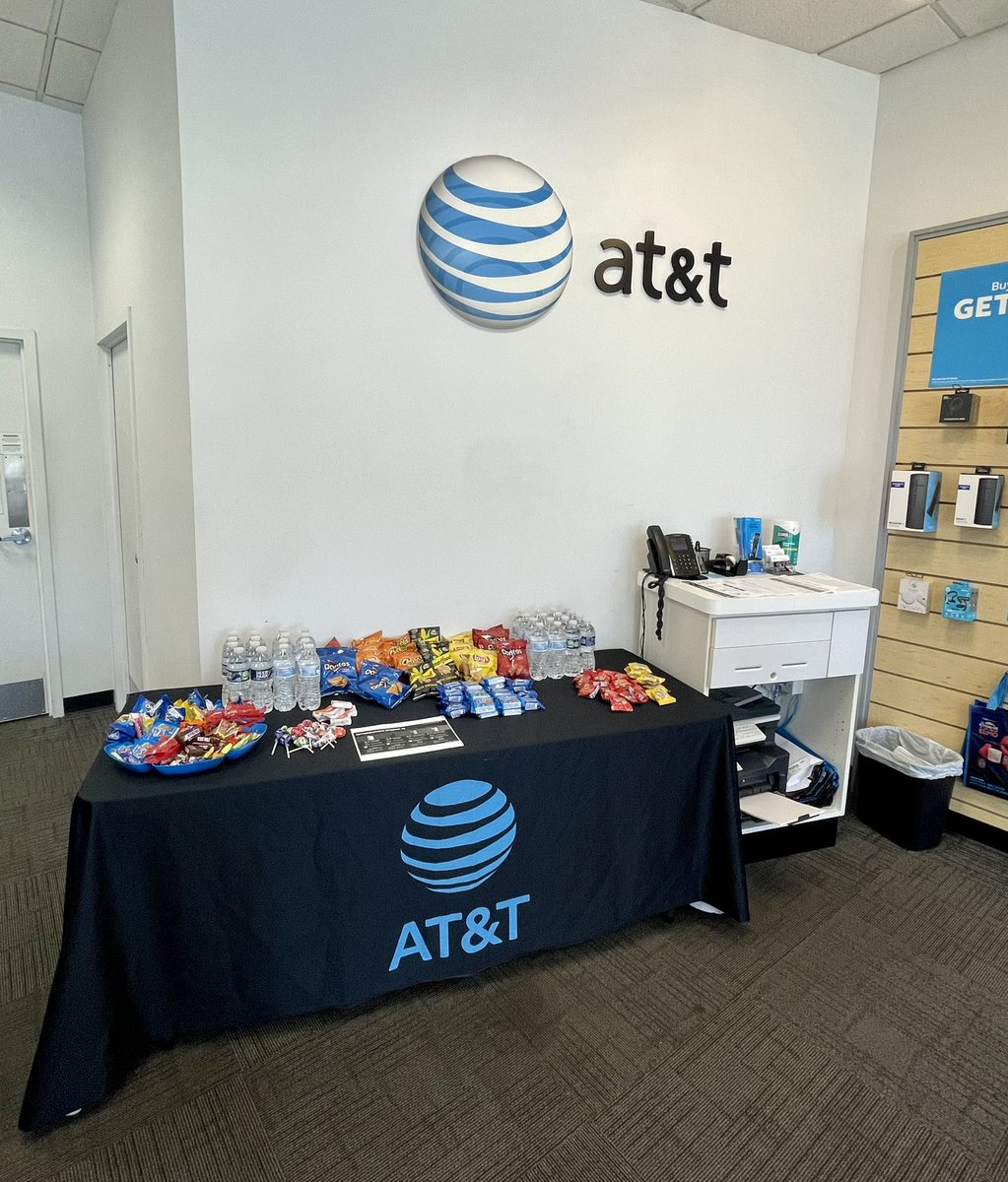 Guess what day it is?! IPHONE 13 LAUNCH DAY! Stop by @AttHagerstownC to get your NEW #iPhone13Mini #iPhone13 #iPhone13Pro #iPhone13ProMax with #ATT AMAZING DEALS! Enjoy some snacks and play a game of corn hole with us too! <a href="/dipaolo_drew/">Drew DiPaolo</a> @attportables