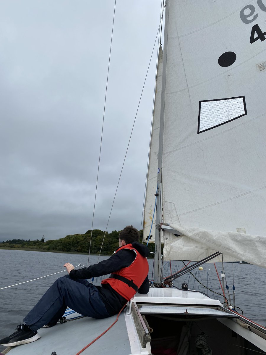 Great day sailing with students from Summerhill @cicsummerhill #lochgill#beginners#freshair#fairwinds