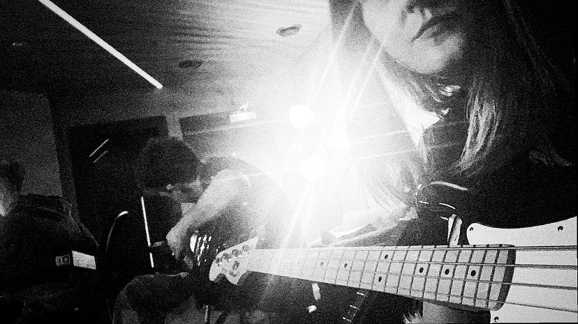 dust_sunlight's tweet photo. Brilliant week writing some new tunes with #AshStymest Tyler Graves and @owencutts at The Qube 🖤

Thank you @projectmelodypm for bringing us all together. Watch this space… https://t.co/4hwUldhWEP
