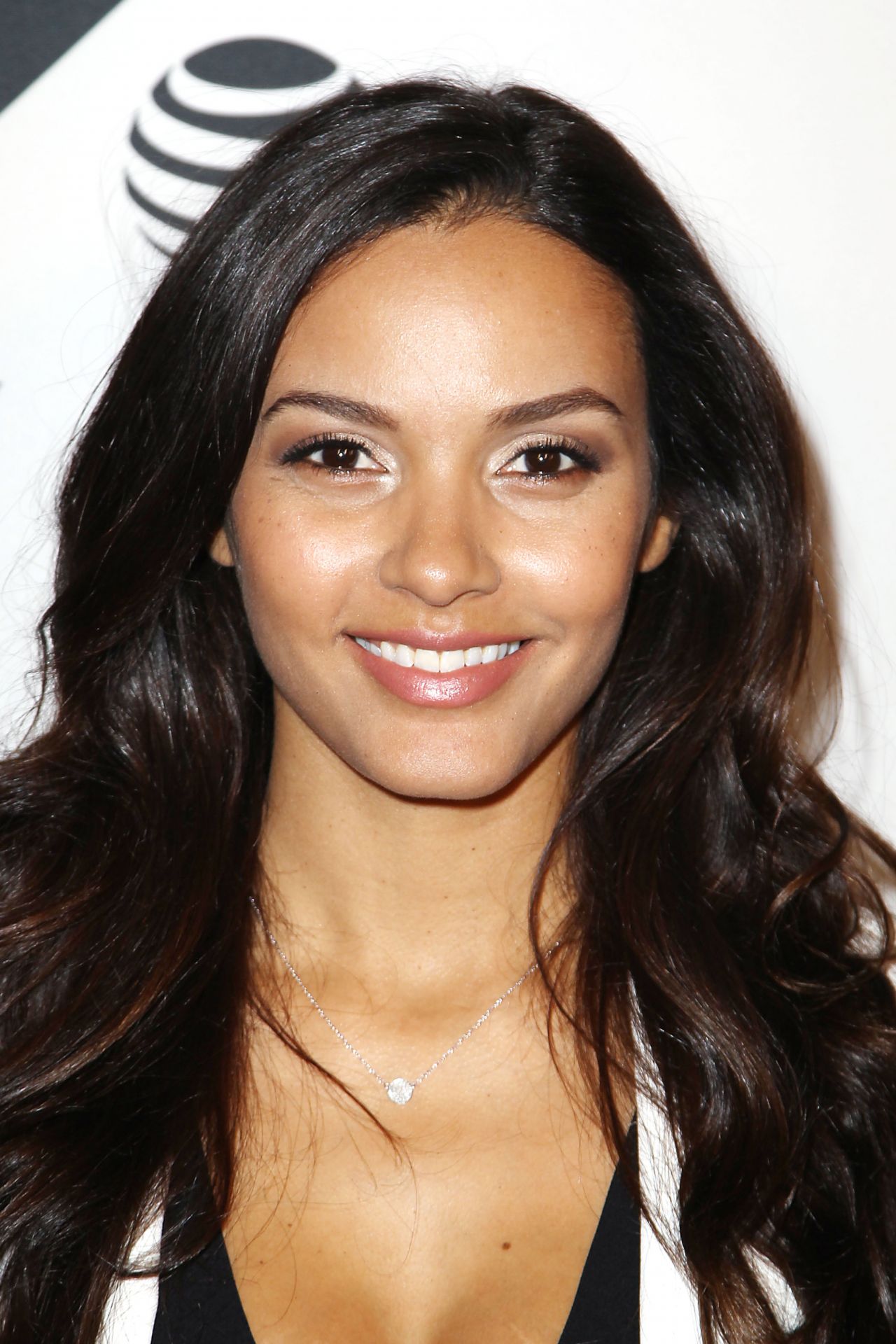 Happy 36th Birthday Shout Out to the lovely Gotham actress Jessica Lucas!!! 