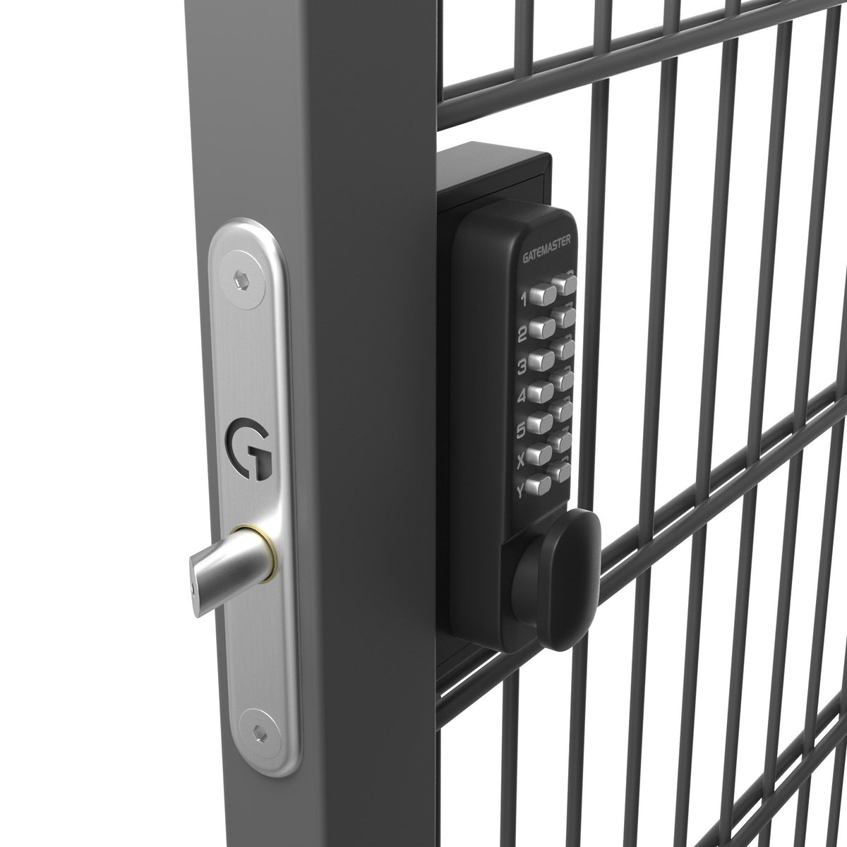 GatemasterLocks's tweet image. #Keyless entry makes a perfect solution to communal or frequently used gates, removing the need for a key 🏢 Free exit from the inside is available with our single sided or quick exit #gatelocks 🏃‍♂️