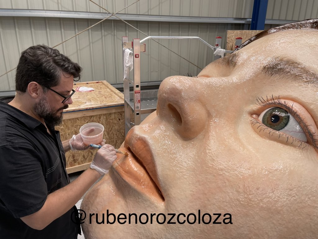 clarapinttora's tweet photo. #bihar obra de @rubenorozcoloza  en la ría de #Bilbao. Campaña de la #bbk https://t.co/kiXhRt3h9B