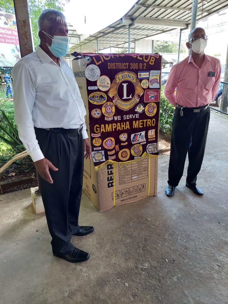 GampahaL's tweet photo. Donated LKR 500,000 worth equipment to Maharagama Apeksha Cancer Hospital Pediatric Ward.  #Lionsclubsinternational #lionsofsrilanka #lionsofgampahametro #gampaha #ChildhoodCancer #ChildhoodCancerAwareness https://t.co/hi8nPY7wfk