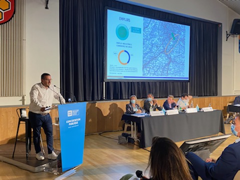 CCILYONMETRO's tweet photo. Eric Garcin, élu #CCI et chef d’entreprise dans l’est lyonnais hier à Corbas :  "l’élargissement de l #A46Sud est une solution rapide, efficace, finançable et d’un moindre impact environnemental pour améliorer les déplacements dans l’est lyonnais, le nord Isère et au-delà" https://t.co/56VXCgXZkm