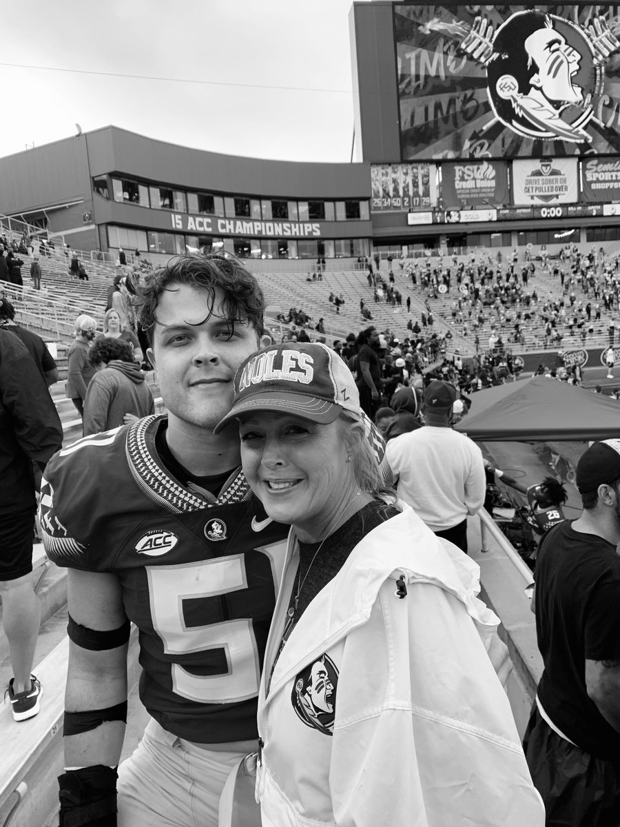 Allyann72's tweet photo. Wishing you the Happiest of Birthdays son!!! Hope your day is filled with blessings, happiness and a whole lot of fun!!! Love you!!!❤️🎂🎊🎉 ⁦@CVO_24⁩ https://t.co/MWsJS4OAJ7
