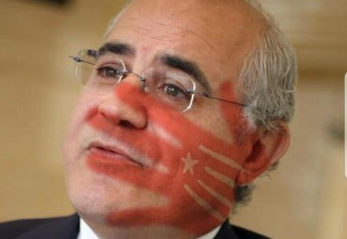 Una més....
#FreePresidentPuigdemont