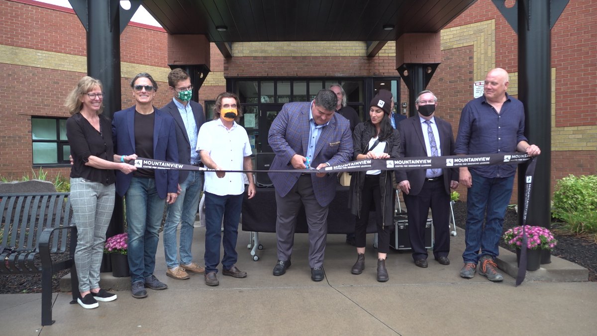 mark bennett tweet media