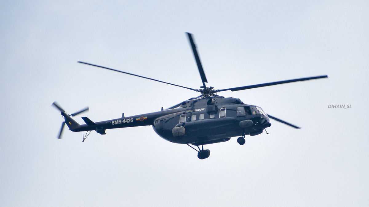 Dihain_SL's tweet photo. Sri Lanka Air Force Mil Mi-171E
SMH-4426
#aviation #aviationlovers #AvGeek #aviationdaily #aviationhorizons #AviationPhotoAlert #planespotting #helicopterspotting #helicopter #srilankaairforce #slaf #mi17 #aviationsrilanka #Russian #SriLanka #Military #Avgeeks #photographer https://t.co/i3AFiGitM8