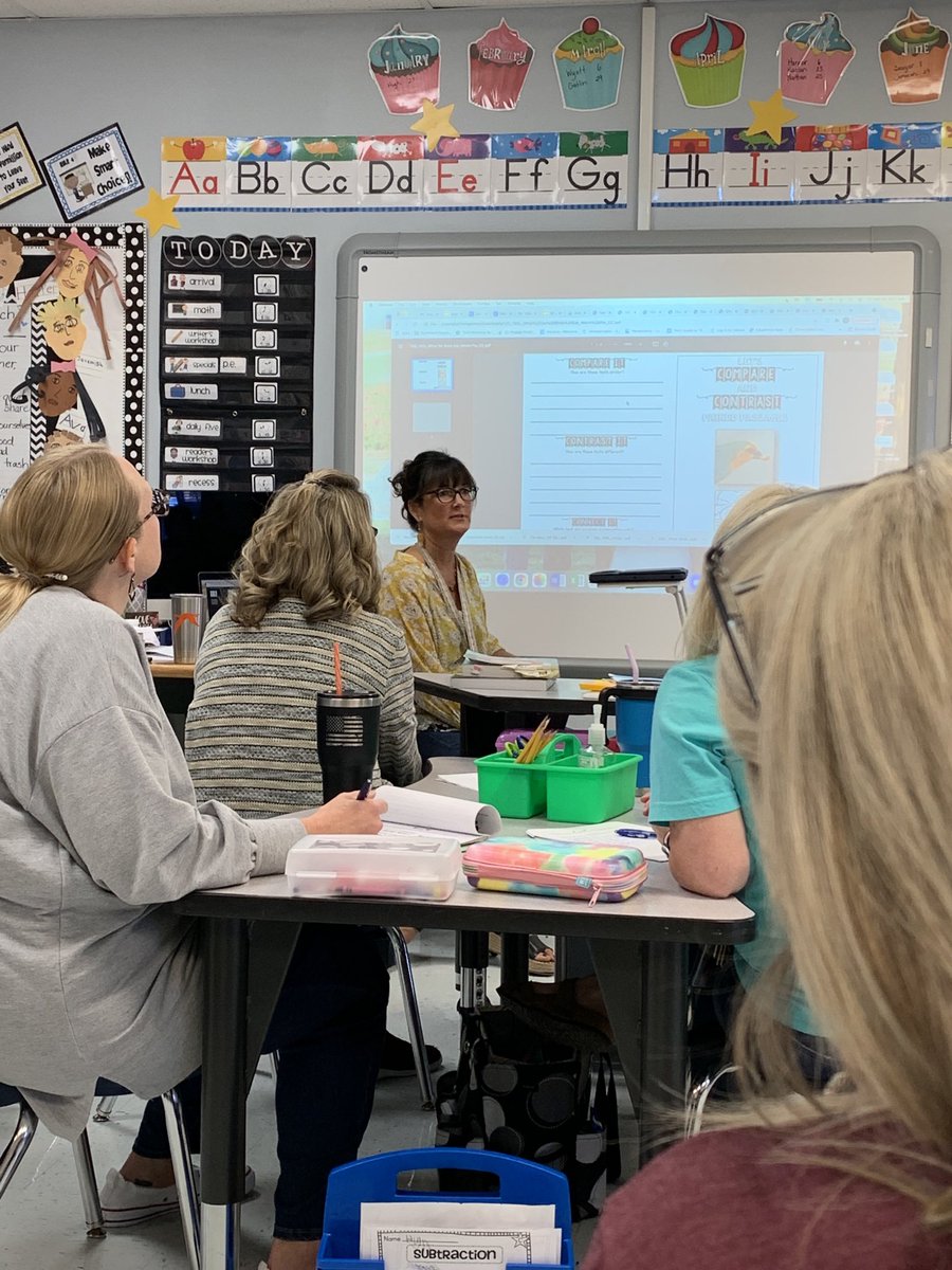 cstone2cs's tweet photo. Learning about guided reading strategies with the awesome Mrs. Engelman.  So much fun! So many great strategies for our kids! #ourWHY https://t.co/09mF4lqRlb