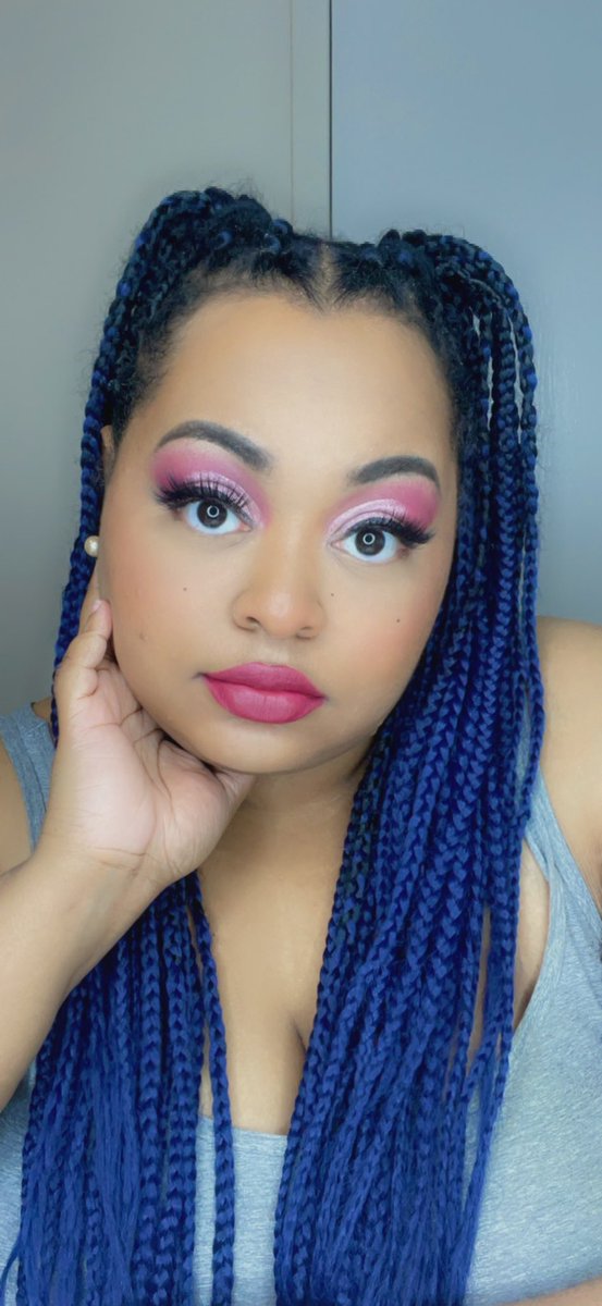 Shays__wayy's tweet photo. Day 34 completed
🖍Brow Pomade~ Medium Brown
🖍Big Box of 64 Shades
🖍Chalk Dust~ “C”
#thecrayoncase #mattebook #bigboxof64shades #makeupenthusiast #futurecrayoncutie🖍 #365daysofmakeup #makeupoftheday
#fridaymorning #FridayFeeling
#futurecrayoncutie🖍
@TheCrayonCase https://t.co/WcY8EqNwwj
