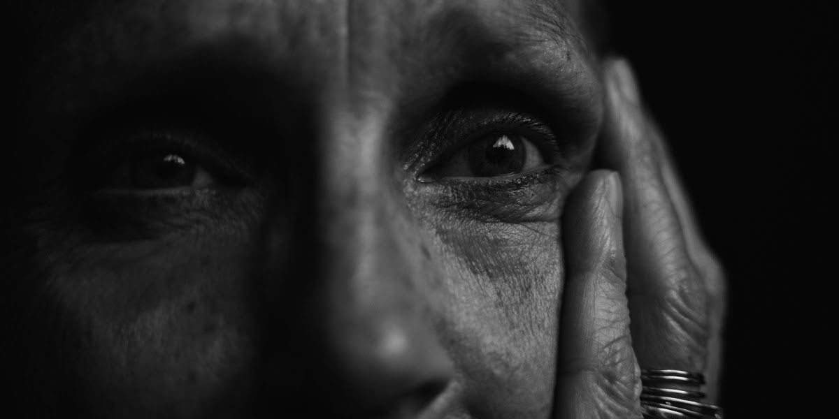 TheSunBox's tweet photo. Let's revisit this post from last year that brings light to something most of us are unaware of: sundowning. It is a serious issue for those with dementia, and the more you know about it, the better.
https://t.co/8WYQHNRLnm
#Sundowning #SAD #Sunbox https://t.co/89lFjLk9lp