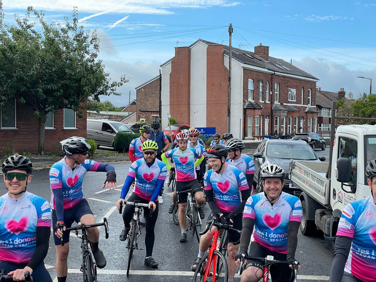 Yesterday I rode with colleagues from Salford to Nottingham following the route organs take from donor to recipient
- we’ve done our bit now do yours
- make and register your decision 
- share it with your family and friends
organdonation.nhs.uk/register-your-…
- #leavethemcertain
