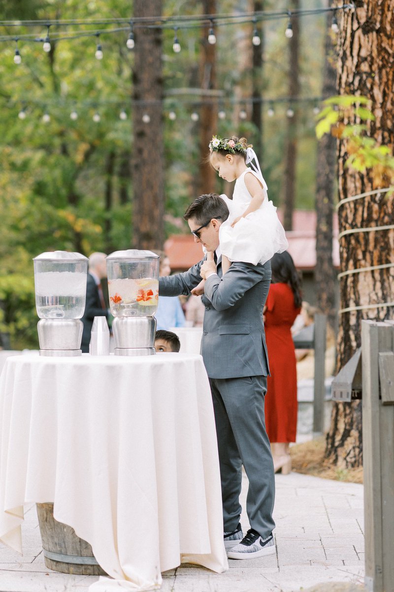 JB98077's tweet image. #girldad this little lady crushed her flower girl duties. Celebrating with a ride on dad’s shoulders 😂