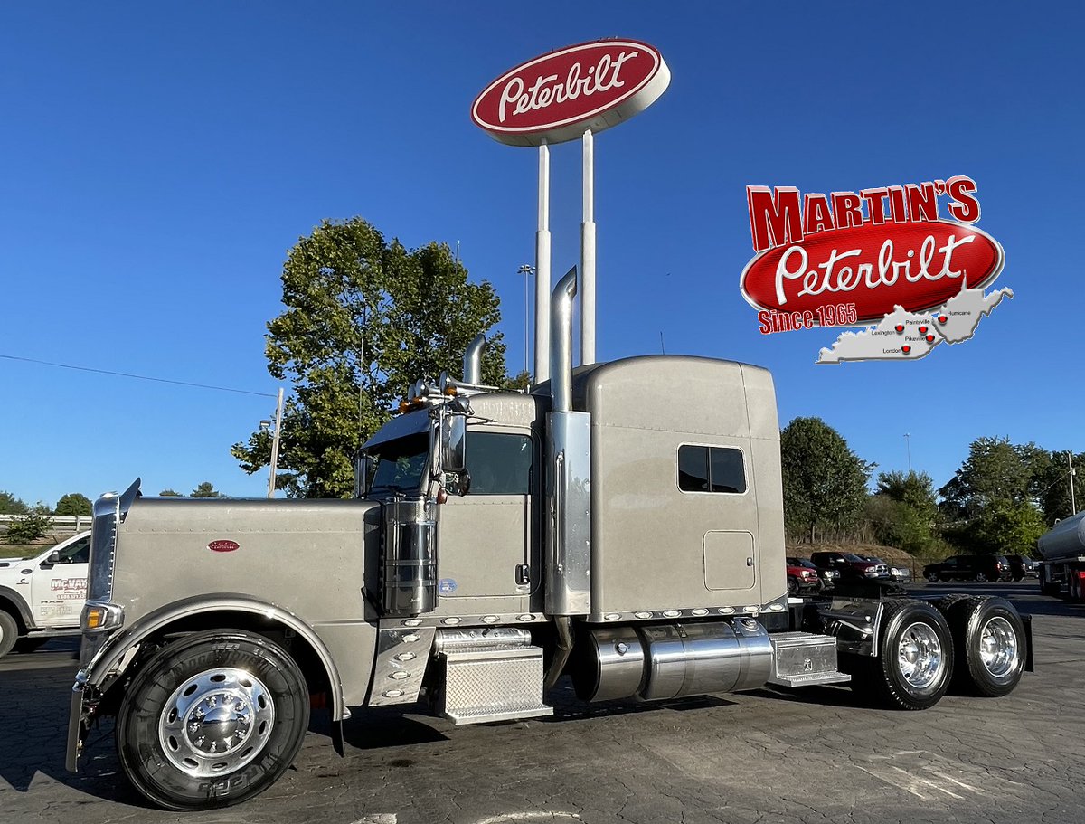 Newly Listed!! Used truck - 2018 PETERBILT 389. Stock number: 461577A. Listed at $139,900.    goo.gl/mfLhoX