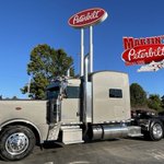 Photo by MartinsPeterbilt (@MartinPeterbilt)