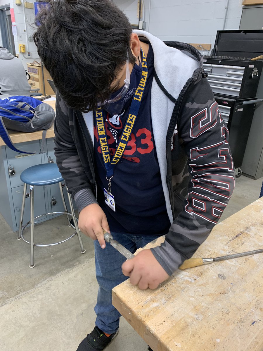 LeydenIndTech's tweet image. Every Friday is Fun Friday in Woods Class 🛠🪚🗜 #LeydenPride #IndTech