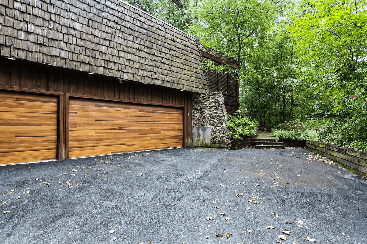 C.H.I. Overhead Doors tweet media