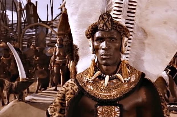 bonganimtolo_'s tweet photo. 😩 guys please , this is not The king uShaka this is the late actor Henry Cele. https://t.co/6sxqq7WbuE