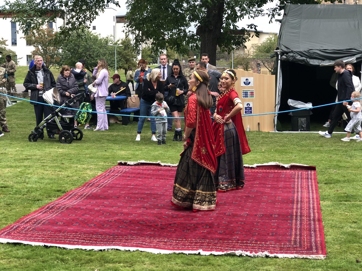 Yesterday #2SCOTS celebrated Assaye Day with a medals parade. The parade was followed by a families day. Some of the highlights included food from various cultures, fairground rides, Nepalese dancing, our Fijian choir and a reenactment of the battle of Assaye.