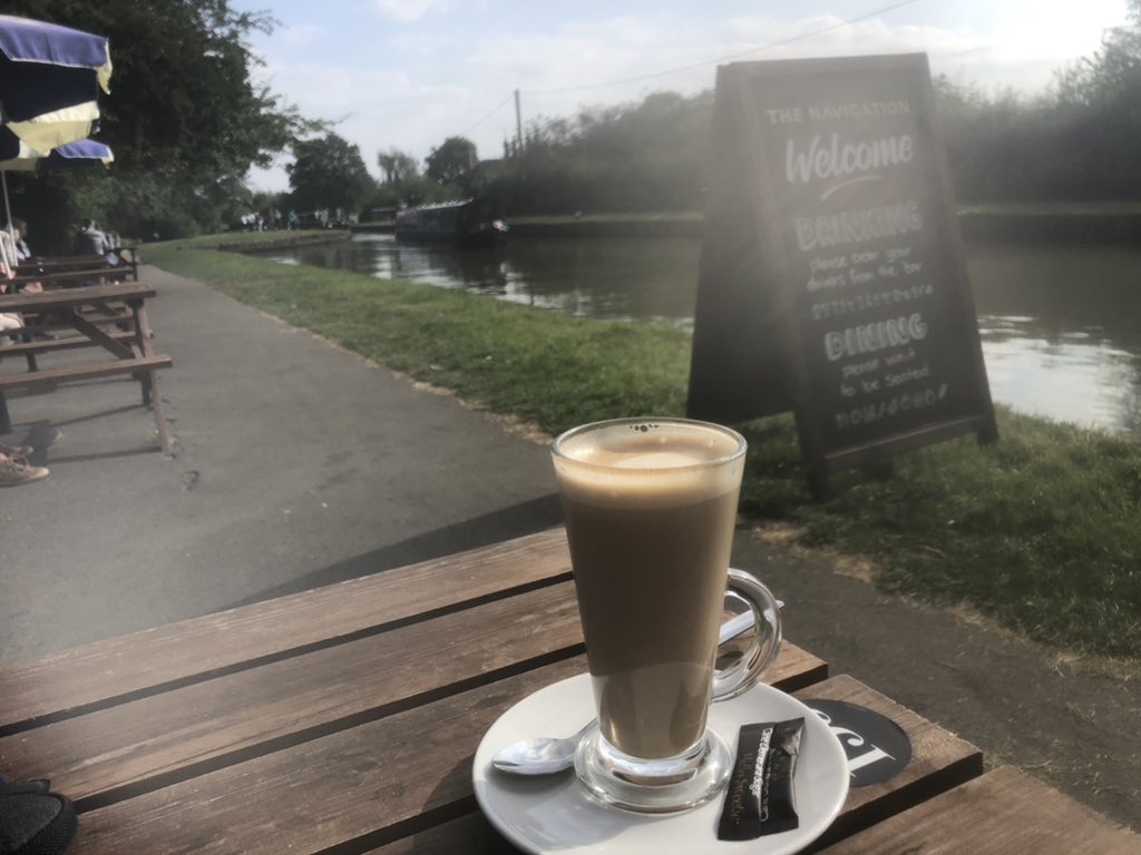 taniah009's tweet photo. @teacherhead Locks are my other life ♡︎
#CanalLiving #TillerHand #WindlassLass https://t.co/zoRull1iCb