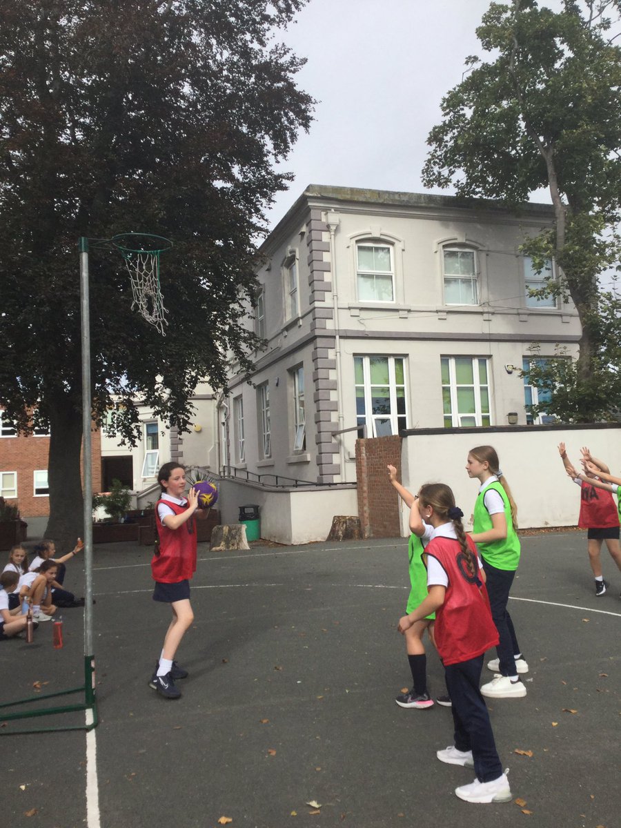 stmarys_prep's tweet photo. An excellent afternoon of games with Y5 and Y6 today. Warm up then netball matches followed. #keepingfit #gameslesson #drinkplentyofwater https://t.co/5Yb760NEhu