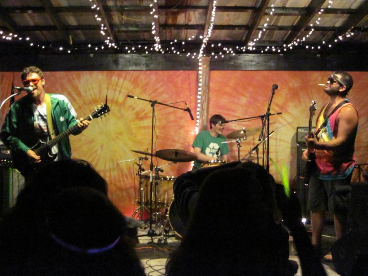 Holy shit this is awesome. The Greens Acres II circa 2010 #WVRocknRoll