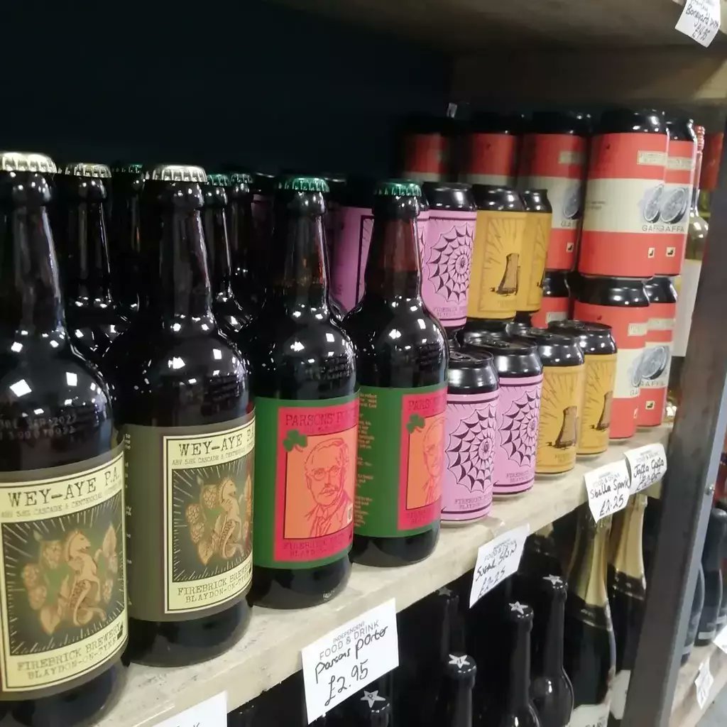 Our Firebrick &amp; Anarchy beers are looking bountiful at present!
8 different beers for each!

#Drinks #Friday #Local #Seahouses instagr.am/p/CUNTMgNoDu-/