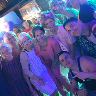 IsaiahRael97's tweet photo. Me n my gurls 💕😂 https://t.co/QTPB4f10Hl