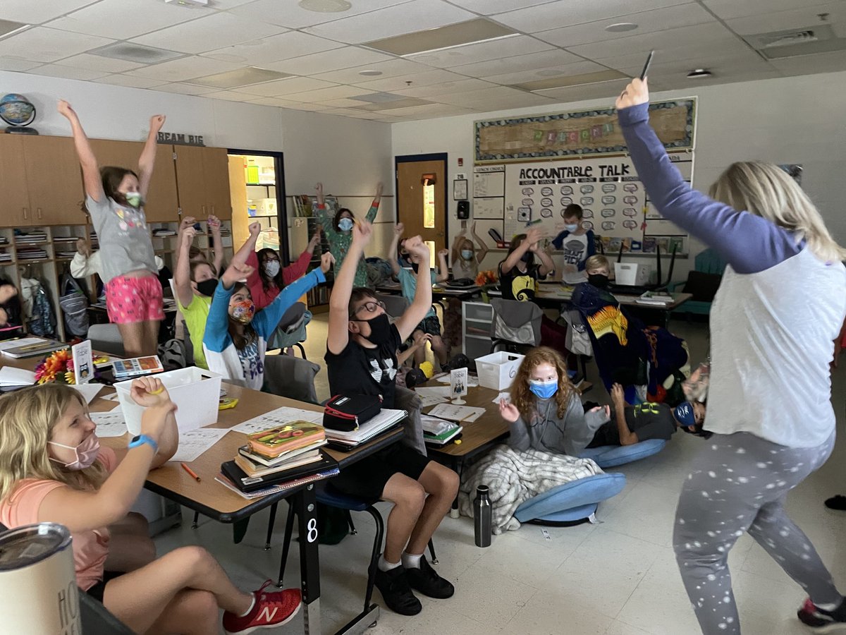 That feeling when you win the math game. The enthusiasm in Mrs. Steven’s class is contagious! 🙌🏻🐯 #mathematicians #teamoldham #kenwoodpride