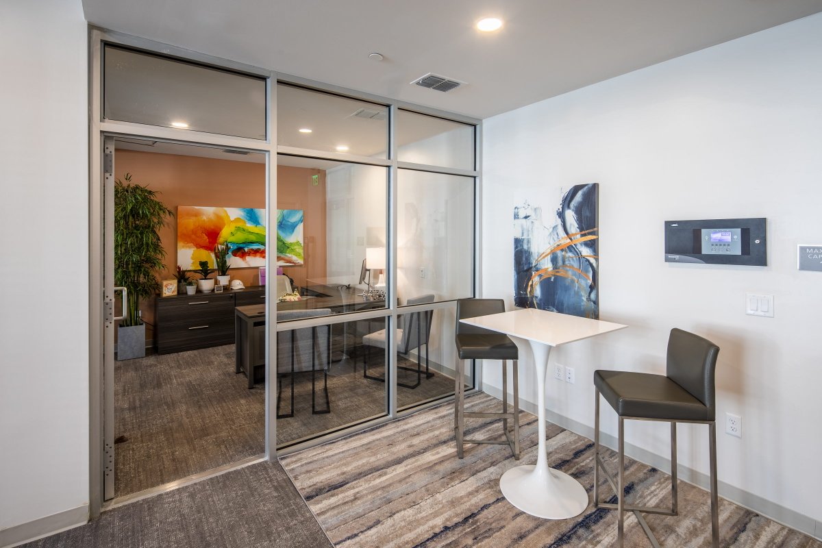 Explore all that Icaria on Pinellas has to offer when you take a tour!

#IcariaOnPinellas #LiveWeller #Luxury