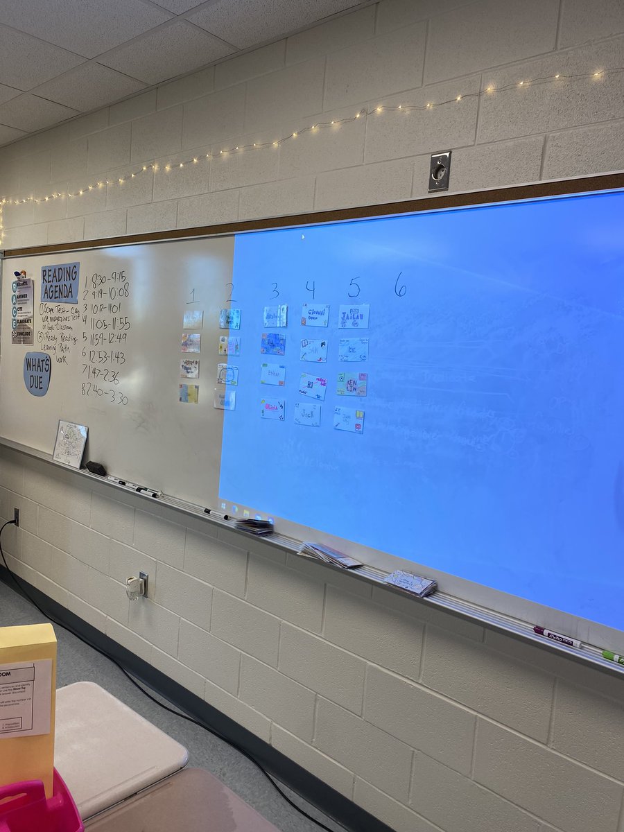 AlisonDParker's tweet image. I love days when I get to do fun group work. Today, we are reviewing for a test doing a Parts of Speech breakout!