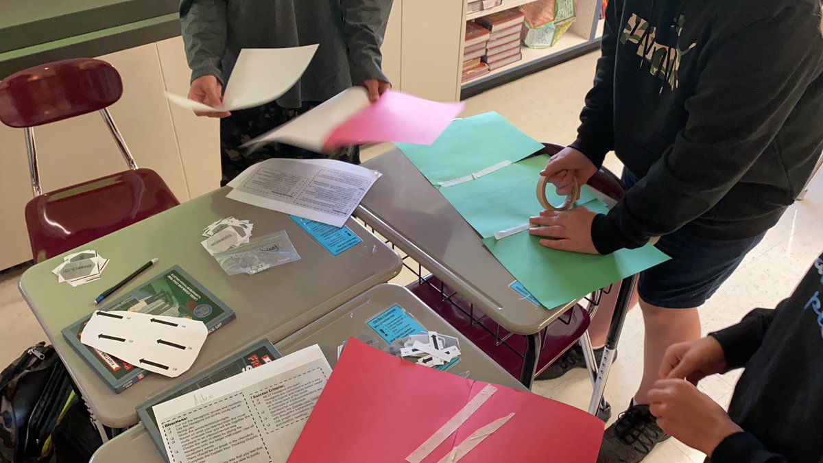 rabednarcik's tweet photo. Thanks @MrsYattoniELA for creating this amazing hexagonal thinking activity for our 7th graders. What a great way to map out key concepts! https://t.co/8zADILc4I9