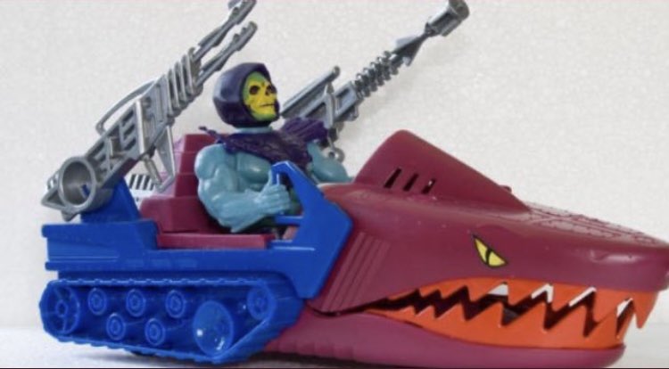 Doesn’t look like I’ll be attacking Castle Grayskull today. I’ve finally got to the front of the queue at this petrol station and they’ve run out of fucking fuel.