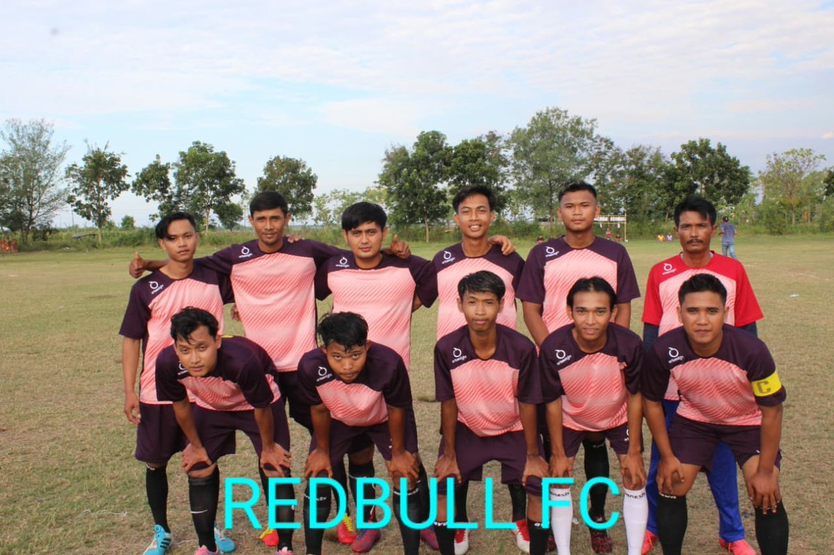 Desaku_Mojo's tweet photo. Profil tim #MojoCup 
"REDBULL" https://t.co/R6bJ4FxwmO