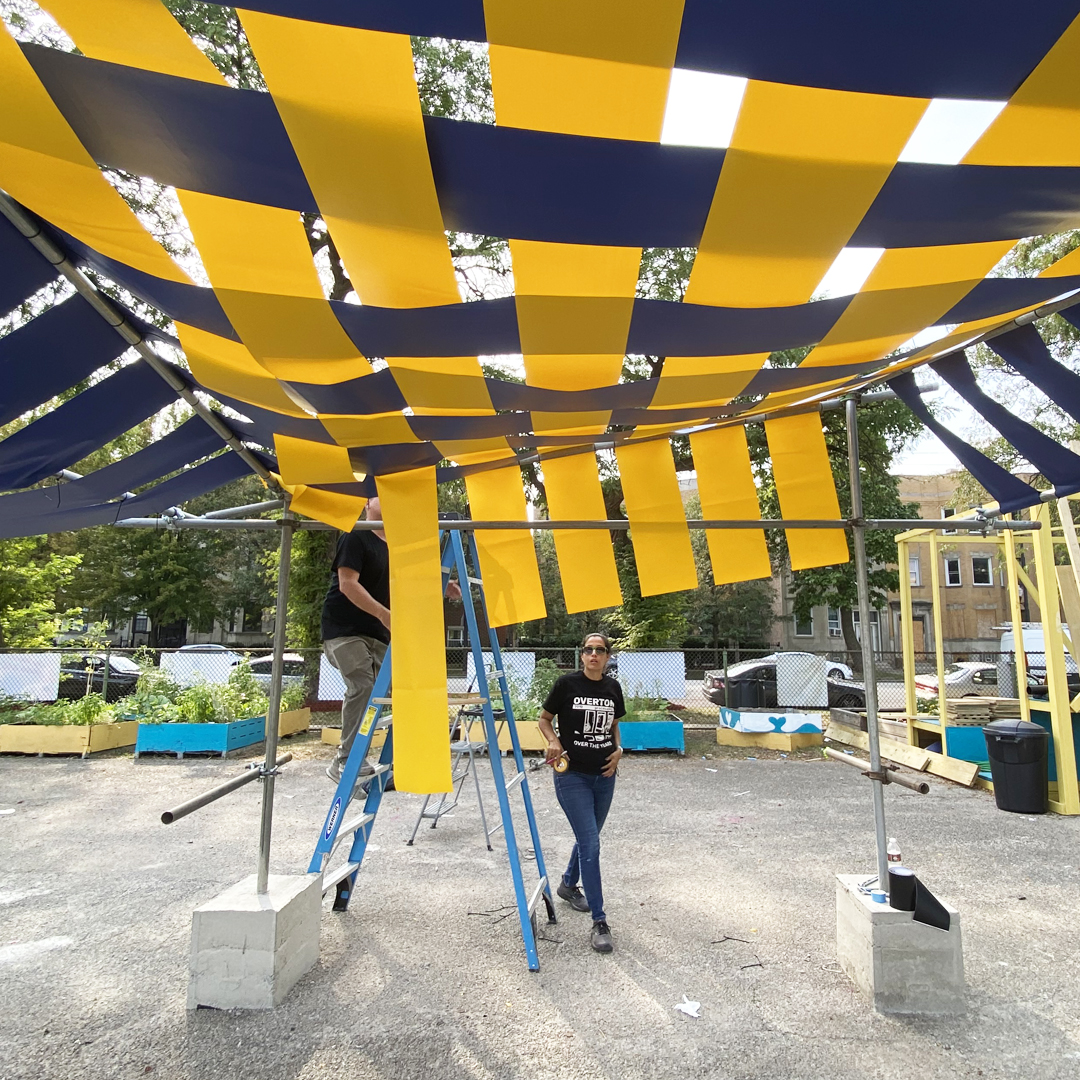 borderless_MXUS's tweet photo. Borderless contribution to the @chicagobiennial – the #OvertonExchange as part of Frame(Works) of Resilience. This installation is designed to support the mutual aid market at Overton's grounds. Looking forward to keep growing this exchange space in #Bronzeville! #CreativeGrounds https://t.co/VSe7f4Uaks