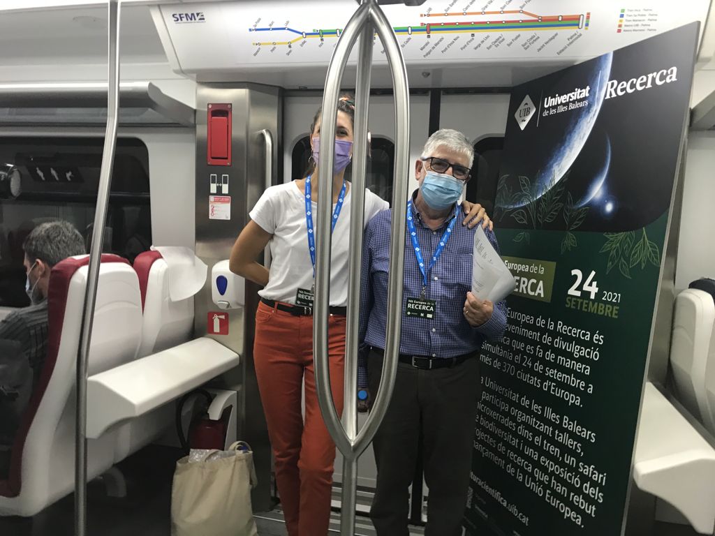 UIBuniversitat's tweet photo. Píndoles de #ciència al tren!
«Adeu a la primavera?», a càrrec d’Agustí Jansà (grup de recerca en Meteorologia)
«Hidrogen verd: l’energia del futur», a càrrec de Vicenç Canals (grup de recerca en Enginyeria Energètica)
#NitRecerca2021 #Green9Night @MSCActions https://t.co/IOM3AsaC0Y
