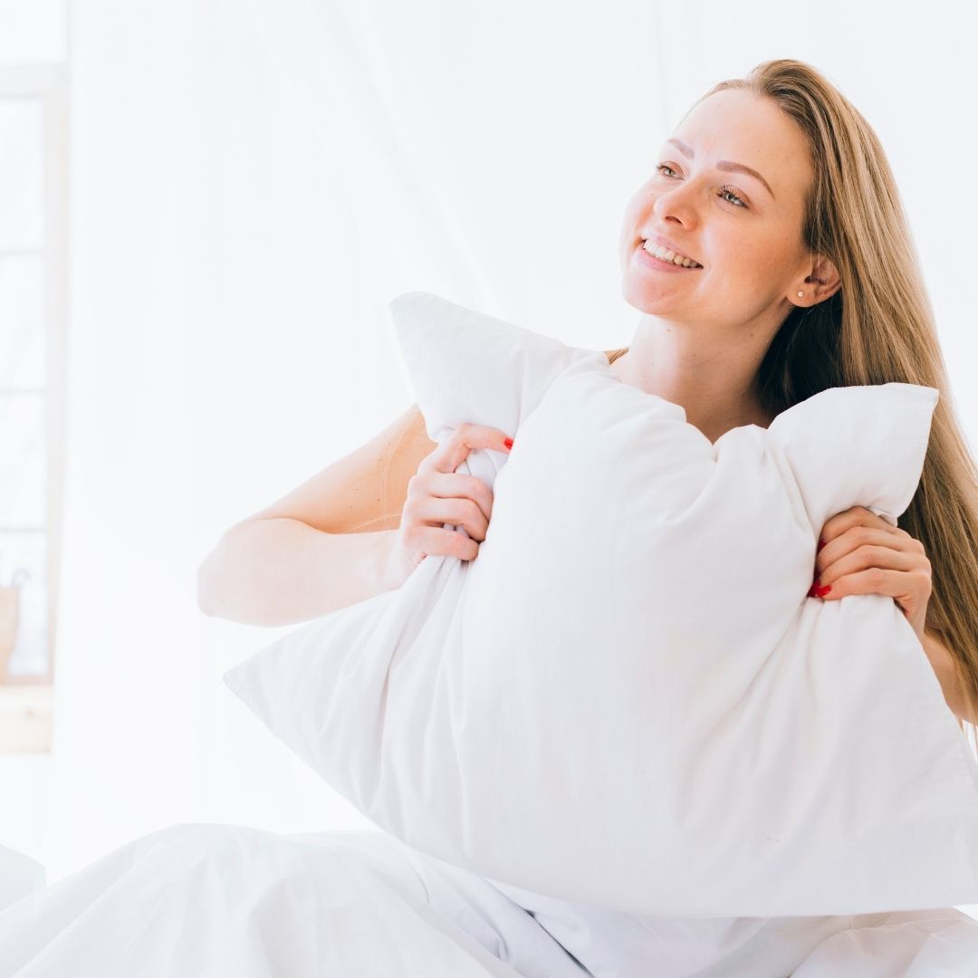 Pillow talk! 🛏

Hosts – How many pillows do you leave on each bed for guests? (Or is there never enough pillows!?!)

#justuseneu #airbnbcleaning #vacationrental #airbnbhost #airbnbcleaners #cleaningagent #tgif #cleaningmotivation #airbnbmaid #airbnbpillow #cleaningagencyseattle