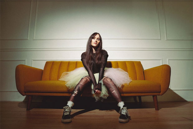 .<a href="/chiarayoung/">Chiara Young</a> strikes back at societal norms in new "I Don’t Wear Skirts" music video. Exclusive premiere: hollywood.li/mpnWtoZ