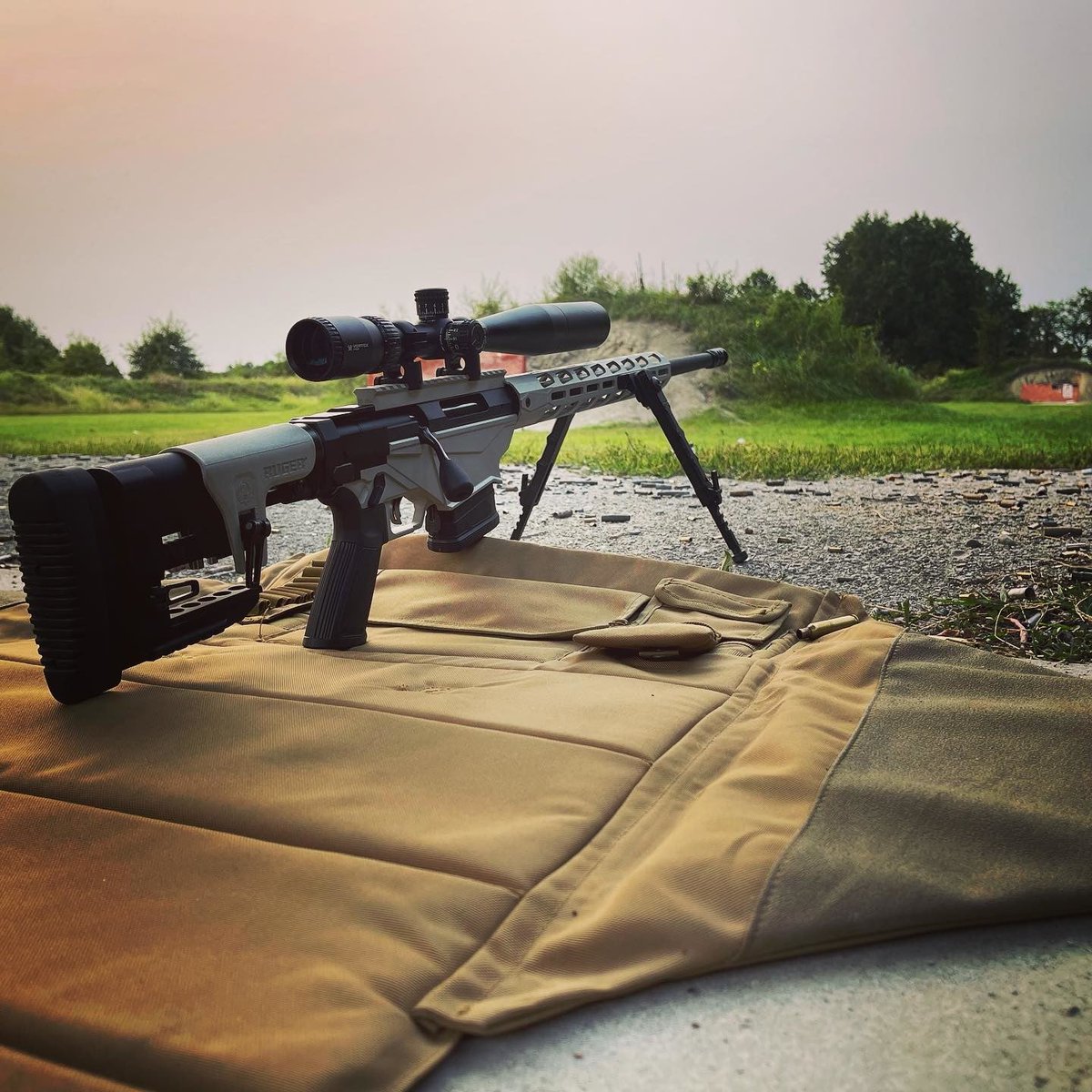 cheaperthandirt's tweet photo. PC: @ctdsharpshooter What's your favorite long-range caliber? #rangedayfriday #cheaperthandirt #longrangeshooting #lucidoptics https://t.co/F6BMPcyZl8