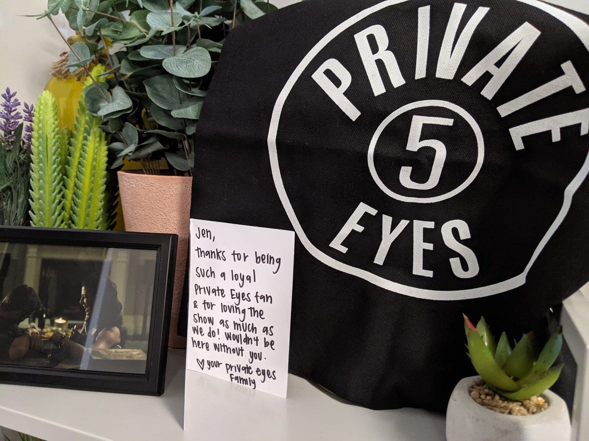 MightySchwartz's tweet photo. The coolest/happiest mail I’ve ever received. It may not be a Soup Don hat, but it’s still pretty rockin! Thank you @privateeyes_tv @ShawnPiller @CindyMSampson 💛 and yes, we immediately framed the photo. @Netflix_CA what are you waiting for friends? #SavePrivateEyes https://t.co/menEmZ4hmw