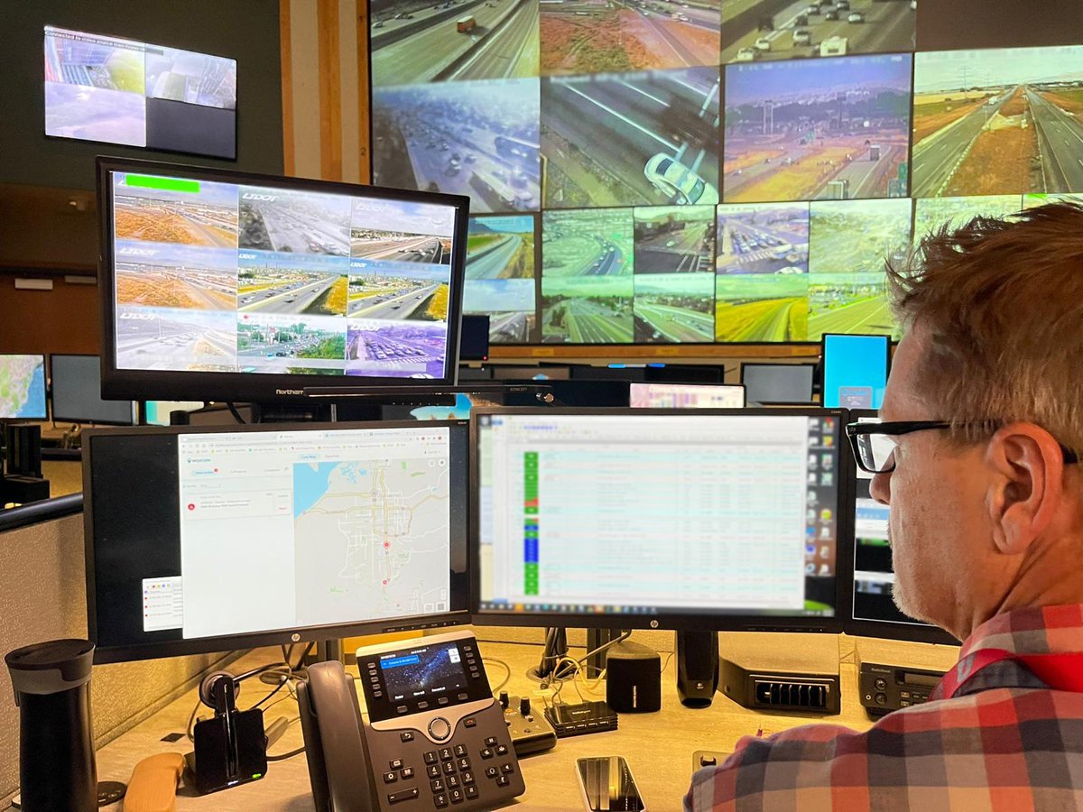 ITS_Int_News's tweet image. @UtahDOT manages traffic with @WaycareTech #SaltLakeCity
itsinternational.com/its8/news/utah… 

[image credit: Waycare/Rekor)