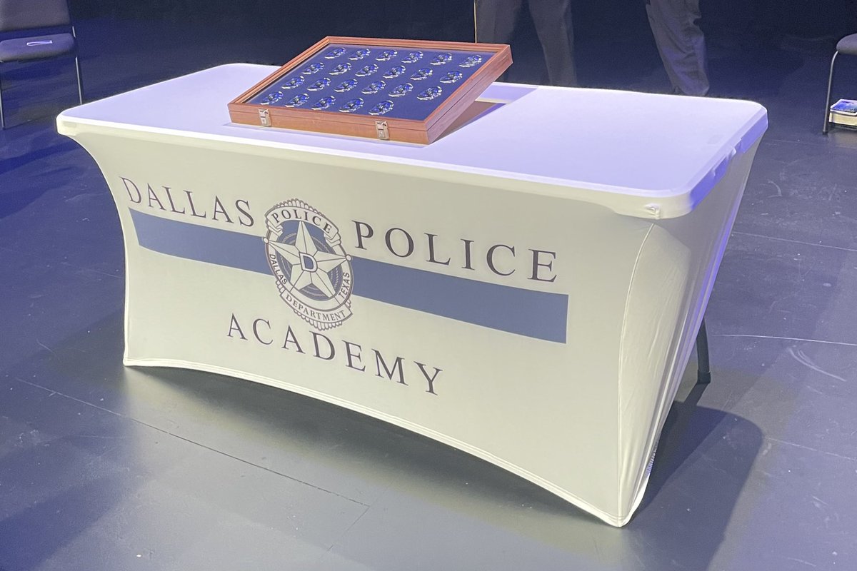 DallasPD's tweet image. The members of @DPDAcademy #Class376 are excited as they prepare to march into the auditorium. #GraduationCeremony. @DPDChiefGarcia
