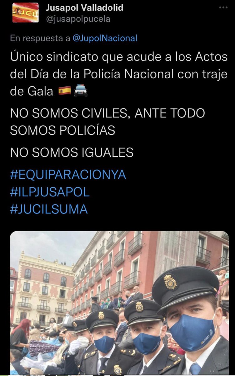 JUDASPOL VALLADOLID

COMO QUE EN EL CNP NO SOMOS CIVILES?

TENÉIS MENOS LUCES 
QUE UN FRIGORÍFICO DESENCHUFADO

NO TENÉIS VERGÜENZA
PARTICIPANDO Y RECONOCIENDO MEDALLAS DE PLATA A COMISARIOS JUBILADOS

DE UNIFORME VAIS A TODOS LOS ÁGAPES QUE NO OS PERDEIS UNO NI DE COÑA

CHEMA!!