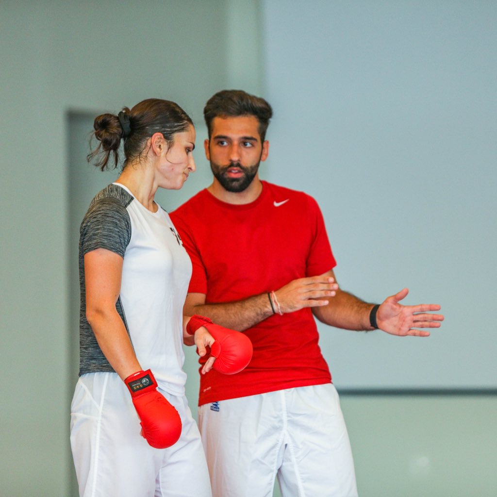 🥋Desde el otro lado 🧠
El entrenador que soy hoy, ha sido formado en mayor parte por mis vivencias como competidor. Competidor que se debió al Equipo Nacional Español 🇪🇸 Solo puedo agradecer a las personas que confiaron en mi 🔙🥋🇪🇸