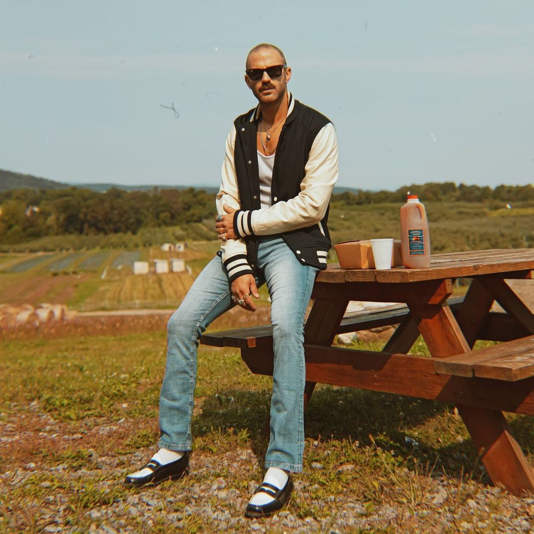 G.H.BASS tweet media