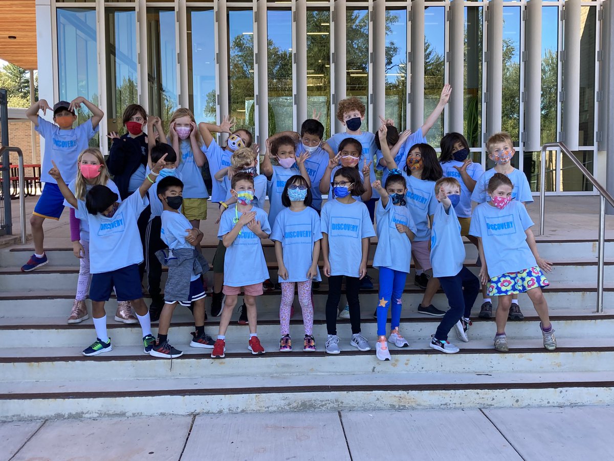 Rockin our Grade Level Shirts for SPIRIT DAY!